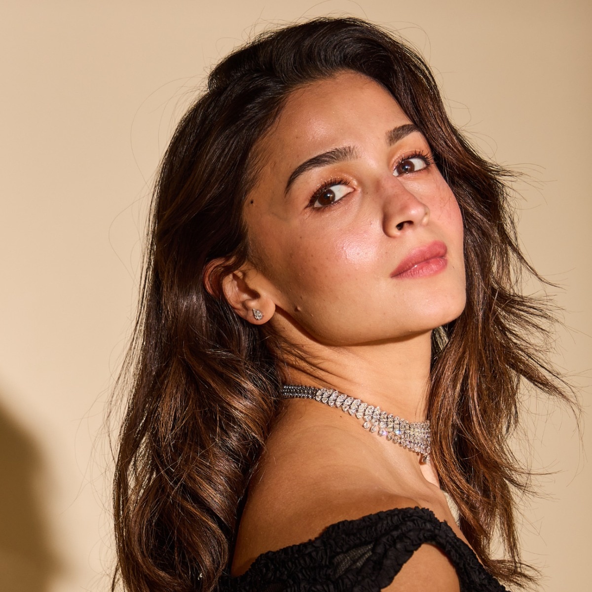 Why everyone is suddenly putting salmon sperm on their face