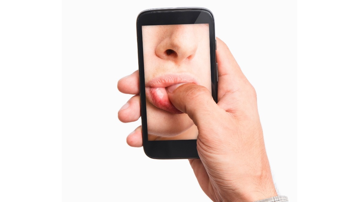 15 FaceTime sex positions to level up your virtual connection