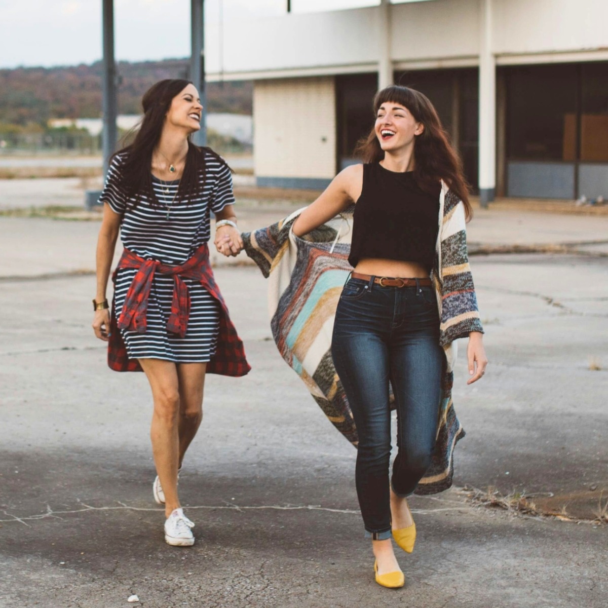 12 friendship apps that can actually help you meet new people as an adult