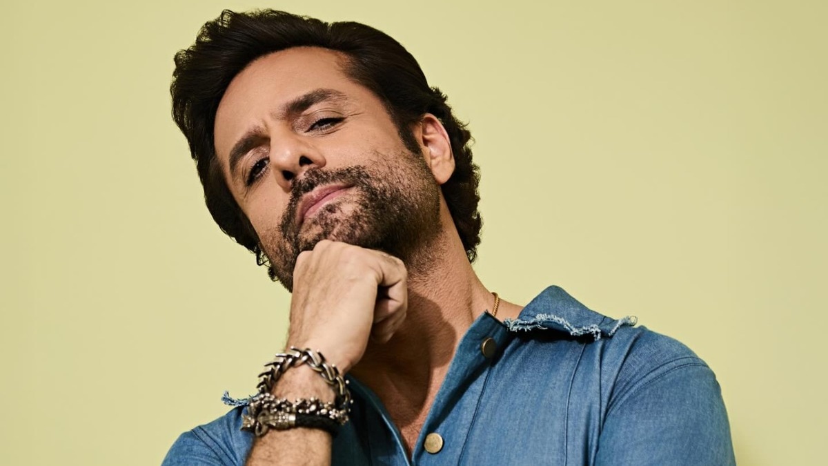 Fardeen Khan just dropped a poem about starting over—and it’s cosy, comforting
