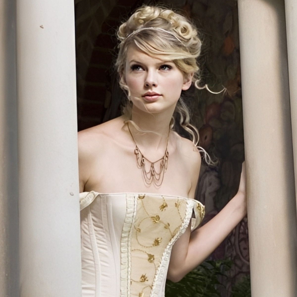 I listen to 'cringe' songs to calm down and I’m not guilty about it