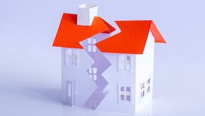 Too broke to break up: Meet the women stuck in unhappy relationships because they can’t afford to leave Too broke to break up: Meet the women stuck in unhappy relationships because they can’t afford to leave