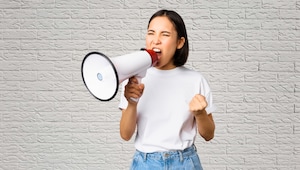 The highs and lows of hard-launching a break-up The highs and lows of hard-launching a break-up