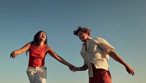 Why Gen Z is diving into relationships while millennials are proceeding with caution Why Gen Z is diving into relationships while millennials are proceeding with caution