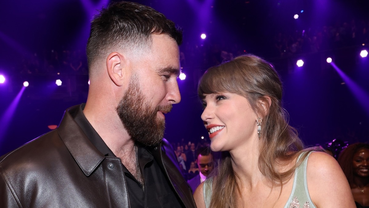 Stop everything—Taylor Swift and Travis Kelce are officially married!