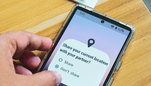 Is sharing your location with your partner actually healthy? Is sharing your location with your partner actually healthy?