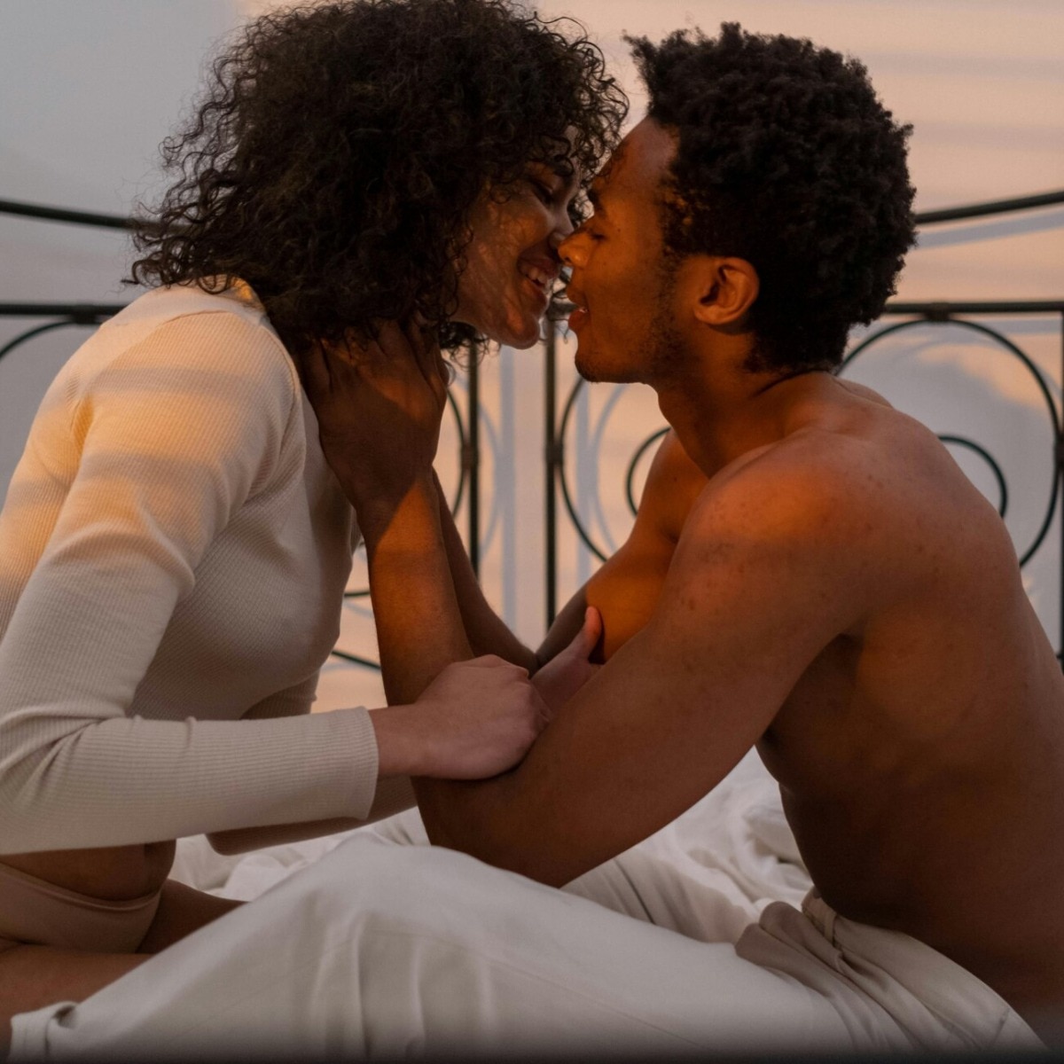 How to orgasm together, according to sex experts