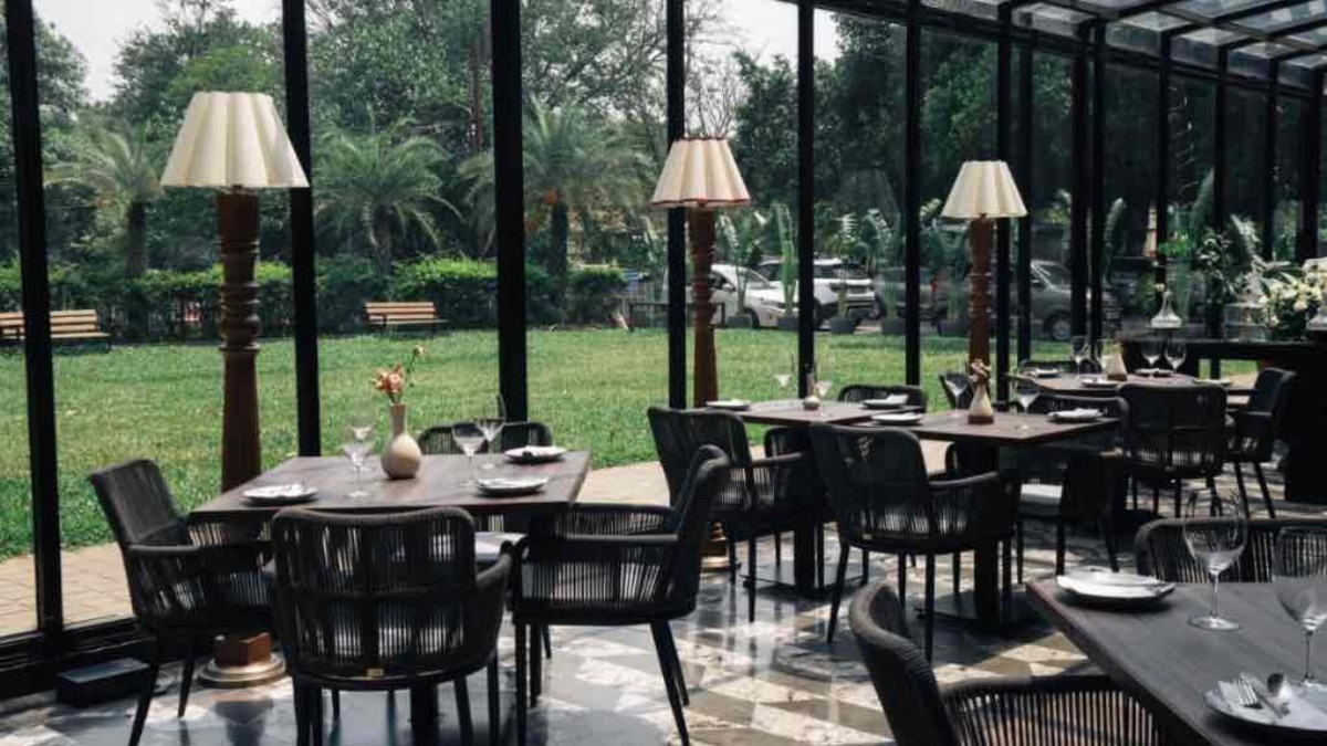 Driving from Mumbai to Lonavala? Add this scenic café to your itinerary