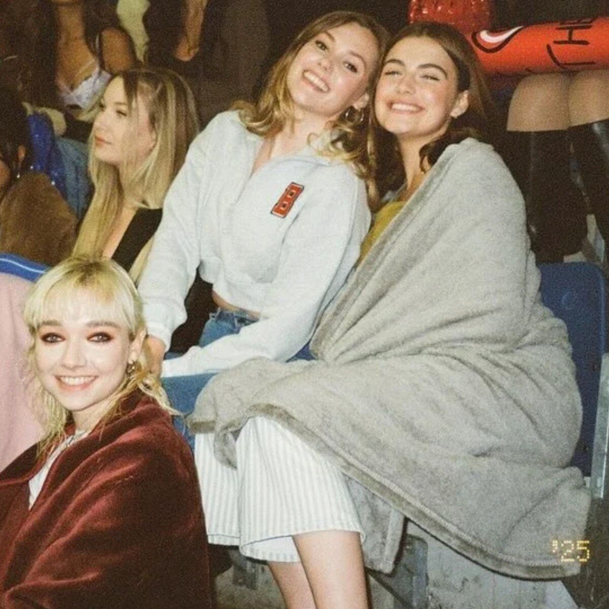 Why female friendship is the ultimate middle finger to the patriarchy