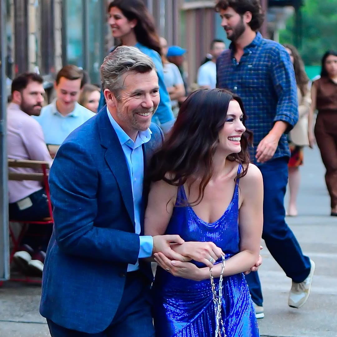 Anne Hathaway brings sparkle and sass back to NYC in metallic blue on The Devil Wears Prada 2 set