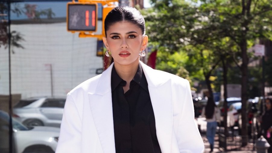 Sanjana Sanghi’s GRWM look for New York Fashion Week is crisp, chic, and city-ready