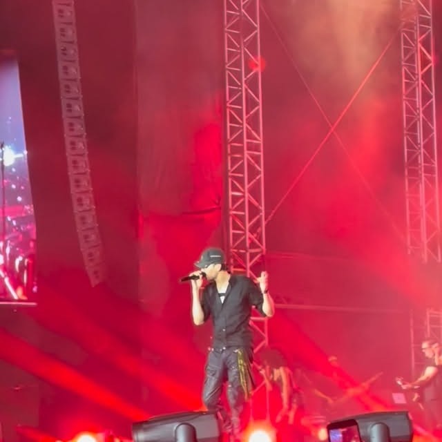 Enrique Iglesias turned Mumbai into one big karaoke night of love and nostalgia