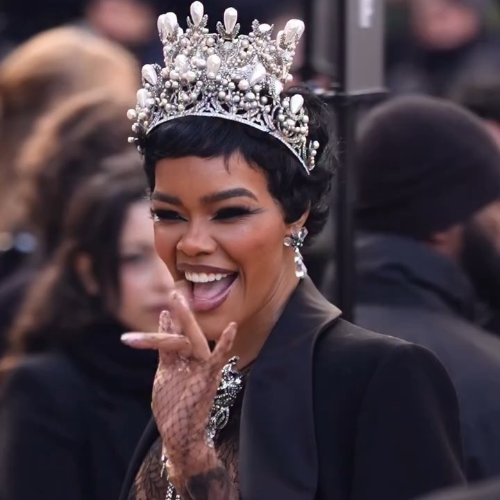 Teyana Taylor’s Schiaparelli couture show look was pure front-row drama