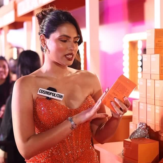 Inside the glow-boosting box from Colorbar at the Cosmo Blogger & Creator Awards