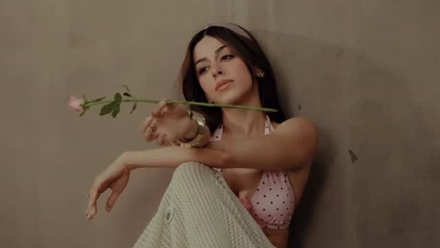alaya f