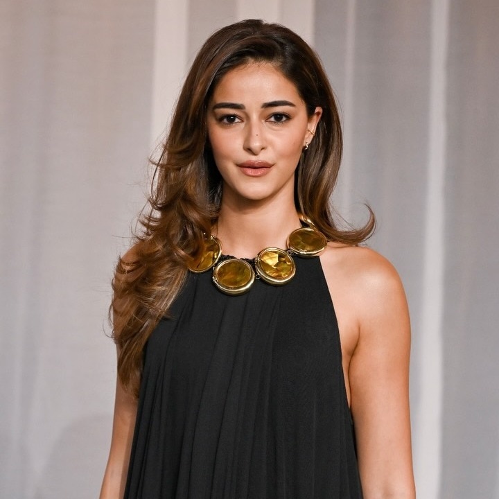 Ananya Panday's amber-toned statement necklace deserves a moment of its own