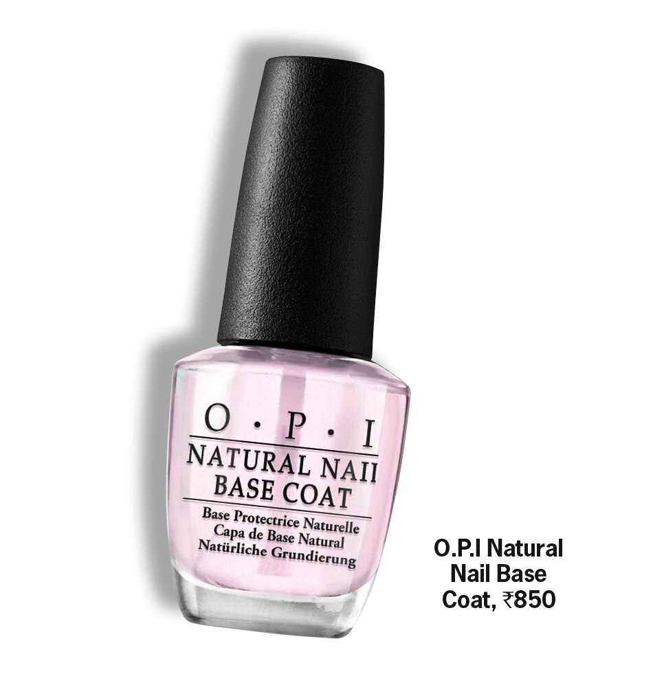 5 Easy Steps to Nail This Season's PointyTip Manicure Features