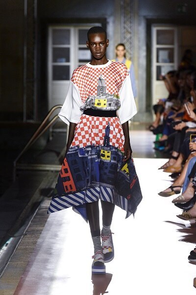 united20colors20of20benetton20opens20milan20fashion20week20with20a20poolside20fashi.-11.jpg