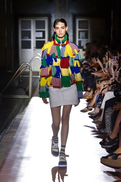 united20colors20of20benetton20opens20milan20fashion20week20with20a20poolside20fashi.-8.jpg
