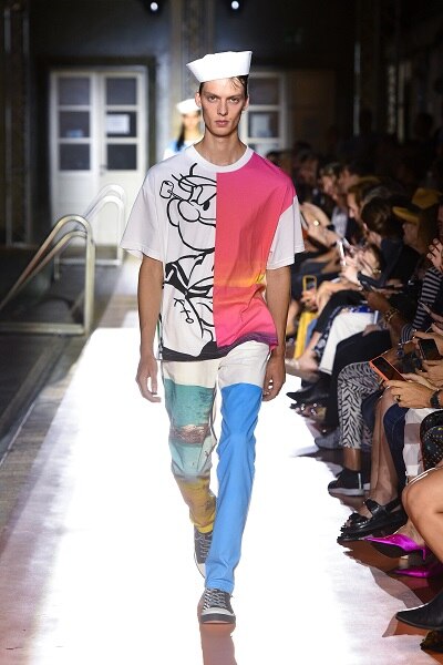 united20colors20of20benetton20opens20milan20fashion20week20with20a20poolside20fashi.jpg