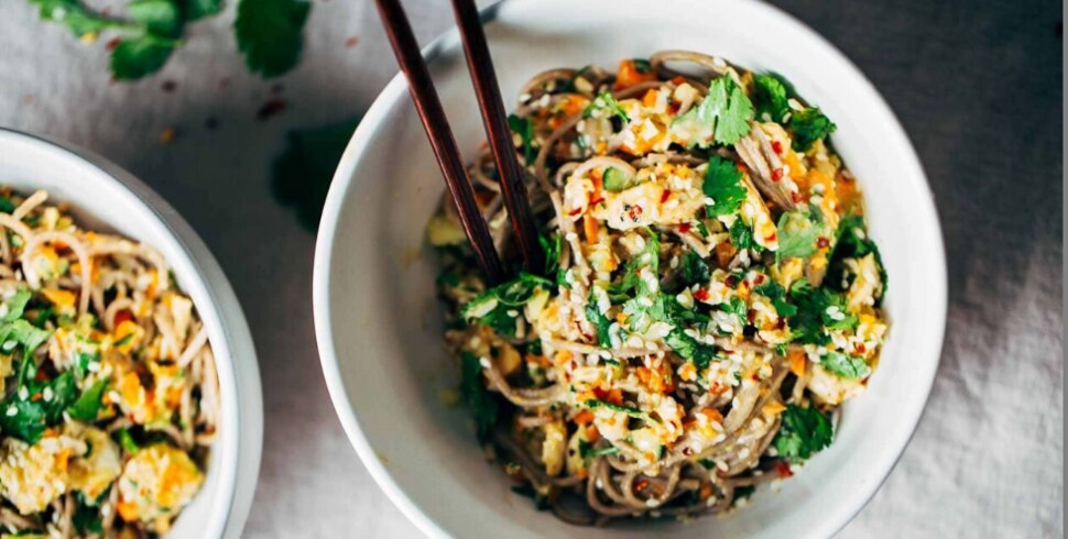 A Healthy, Hearty Noodle Bowl Recipe For Your Weeknight Binge A Healthy, Hearty Noodle Bowl Recipe For Your Weeknight Binge