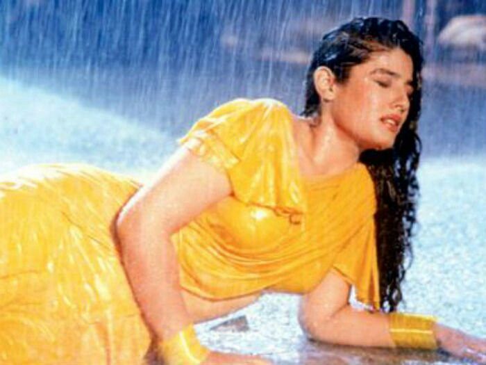 Raveena Tandon in Mohra