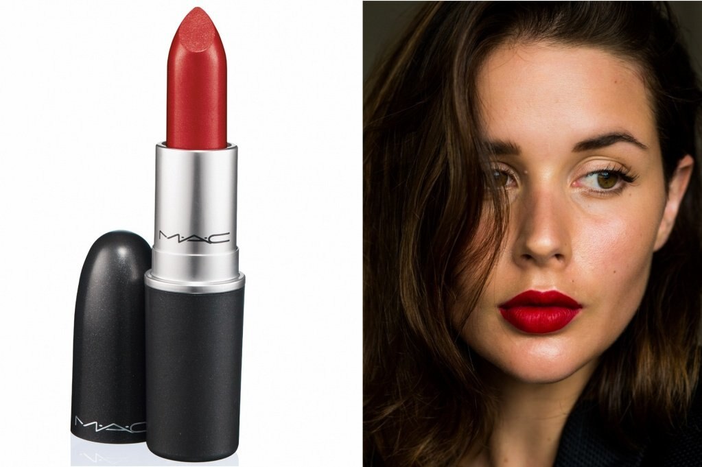 Iconic lipstick for