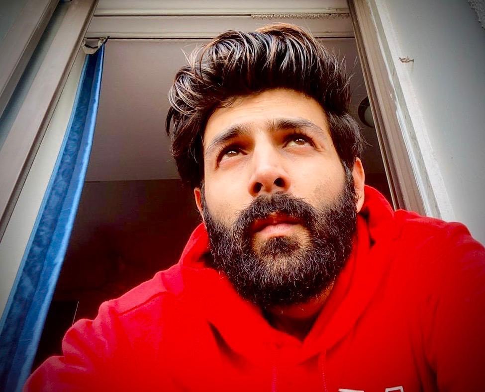 kartik20aaryan20hairstyle.jpg