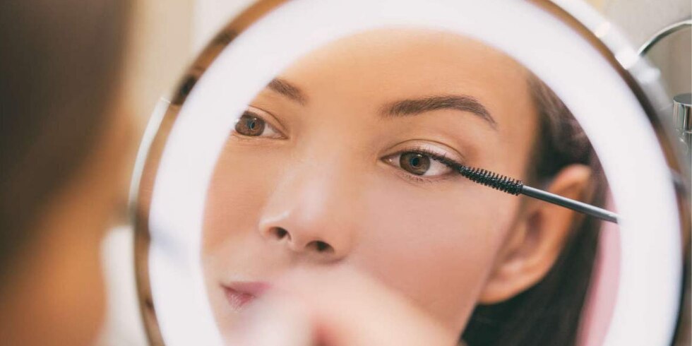 Best Affordable Mascaras for Lashes That Look Like Falsies Best Affordable Mascaras for Lashes That Look Like Falsies