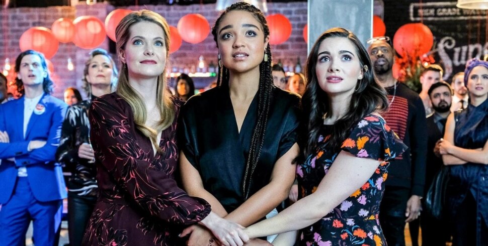 Team Cosmo Tells You the Shows They're Currently Obsessing Over, On Netflix