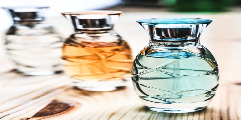 Cosmo&rsquo;s Guide to the Best Vanilla Fragrances for Women