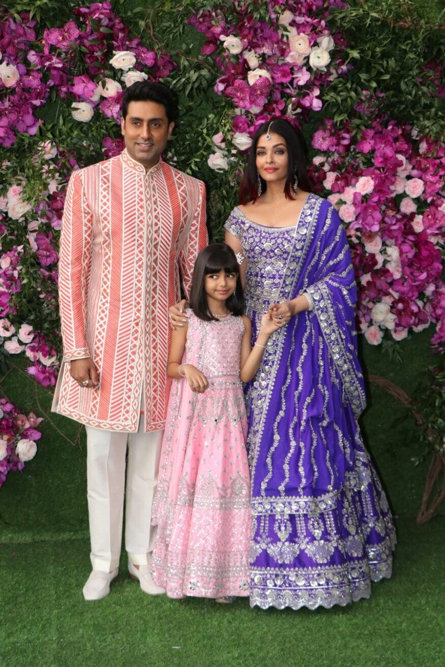 bollywood_stars_at_ambanis_wedding_25_1.jpg