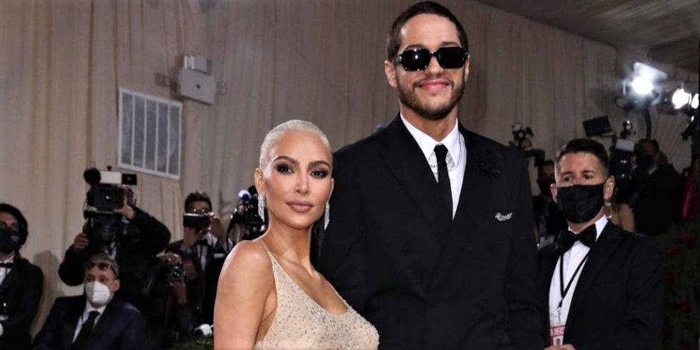 Kanye West Involves Himself in Kim K and Pete Davidson Break-Up Kanye West Involves Himself in Kim K and Pete Davidson Break-Up