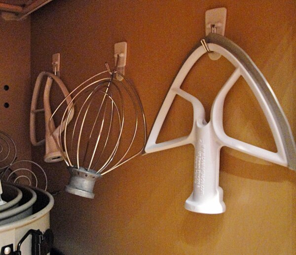 Hang Oddly Shaped Extras Hang Oddly Shaped Extras