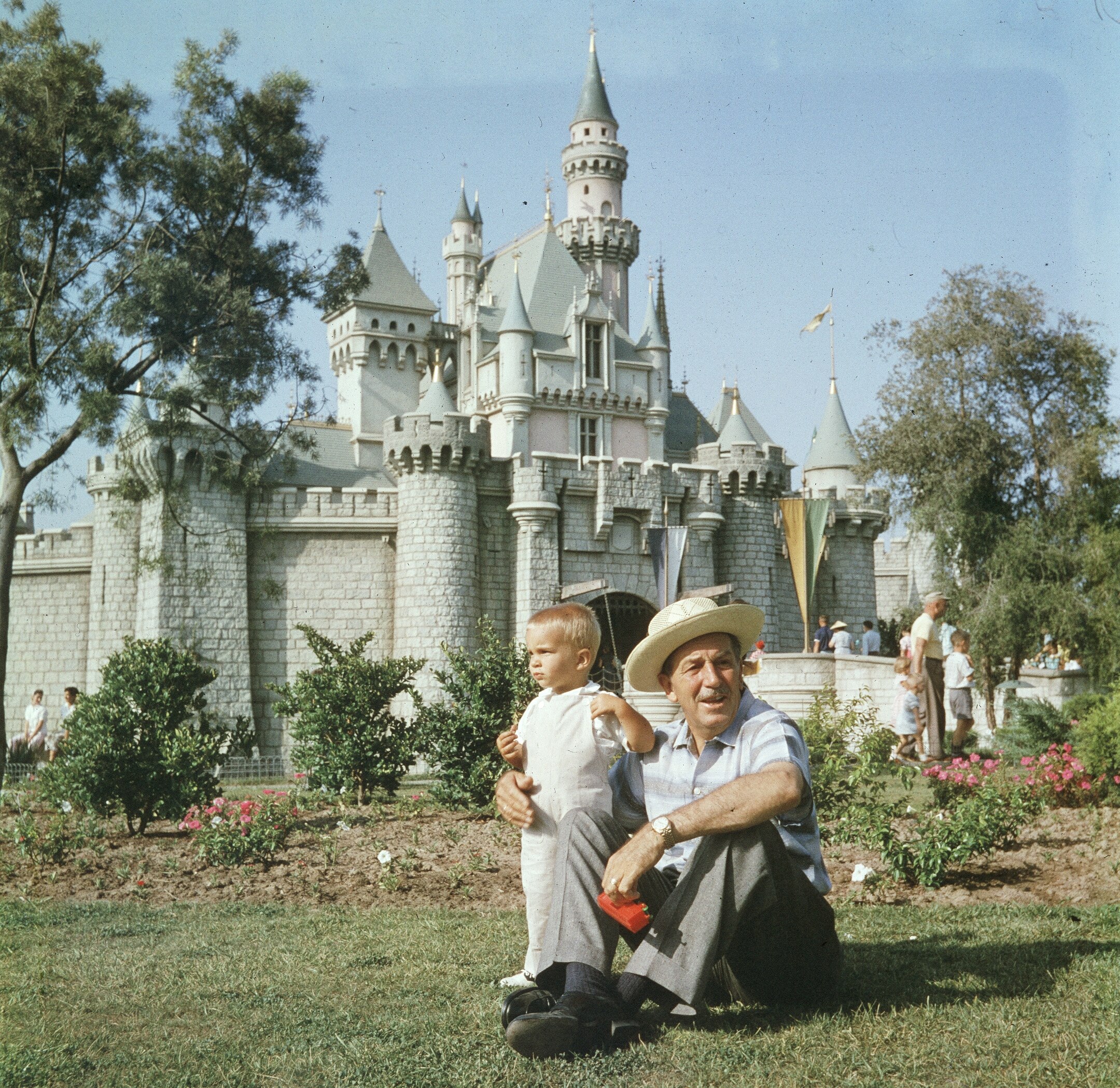 16 Surprising Facts About Disney Parks