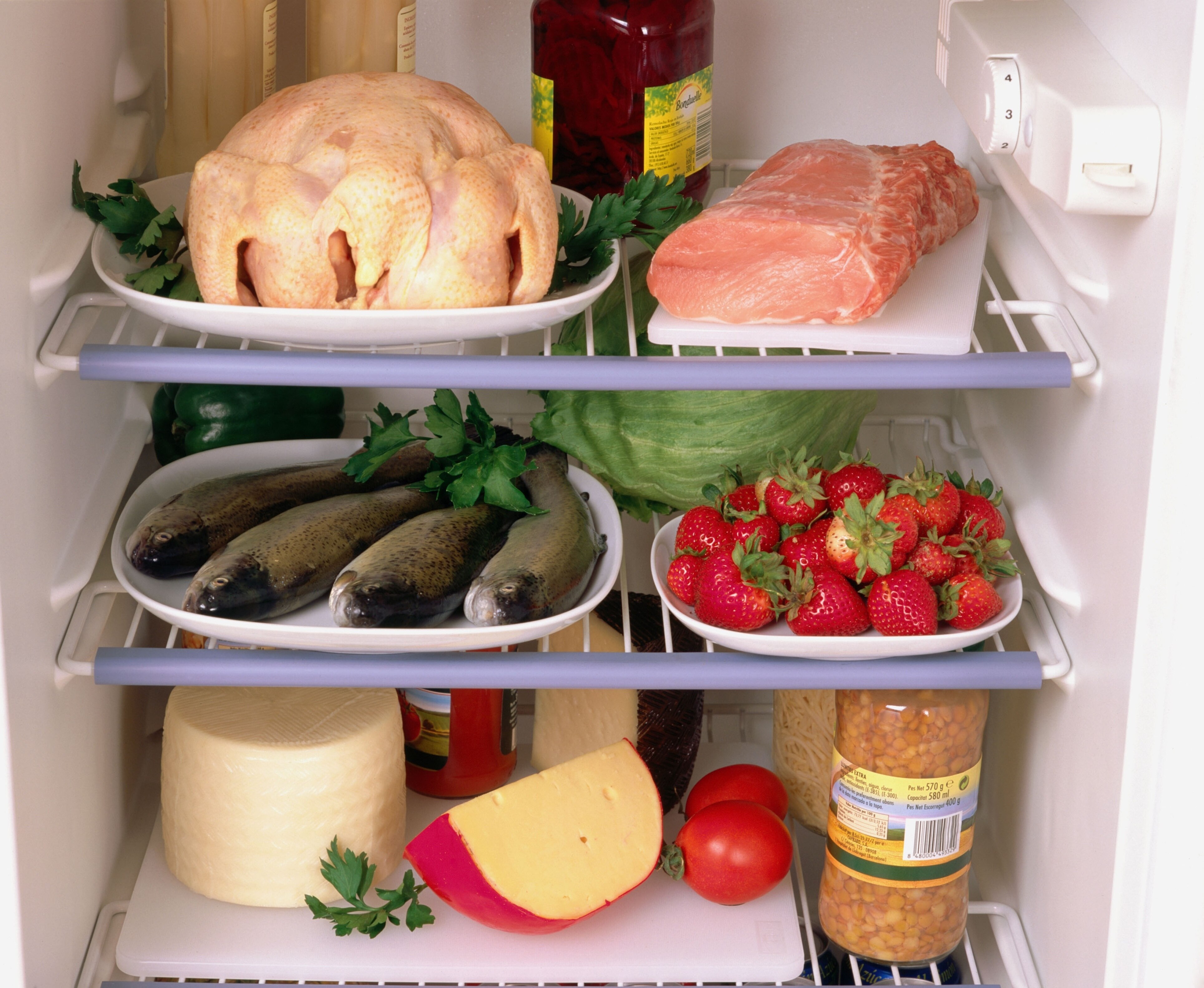 10 Foods You Should NEVER Refrigerate 10 Foods You Should NEVER Refrigerate