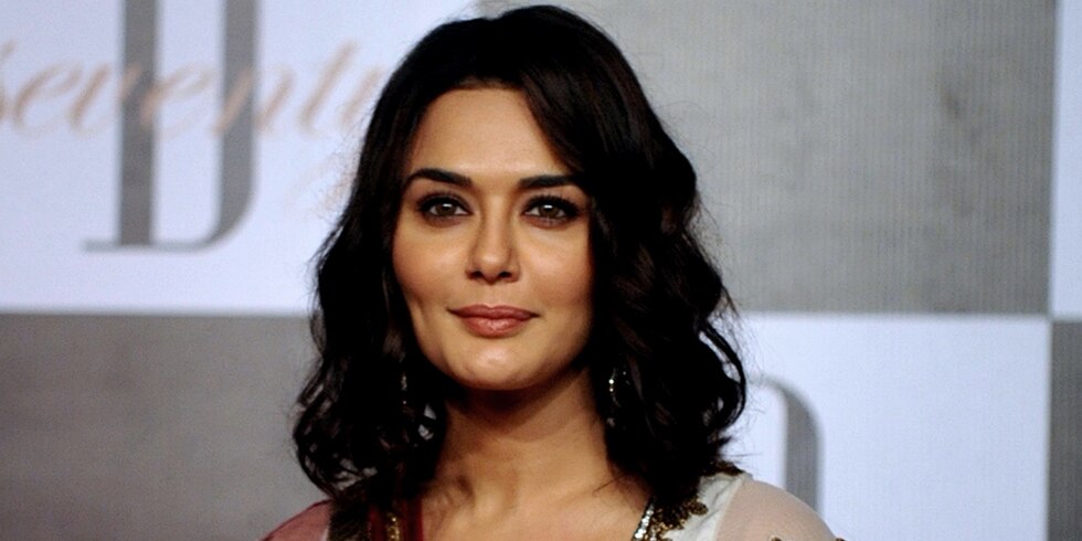 Top 5 Hairstyles For Round Faces