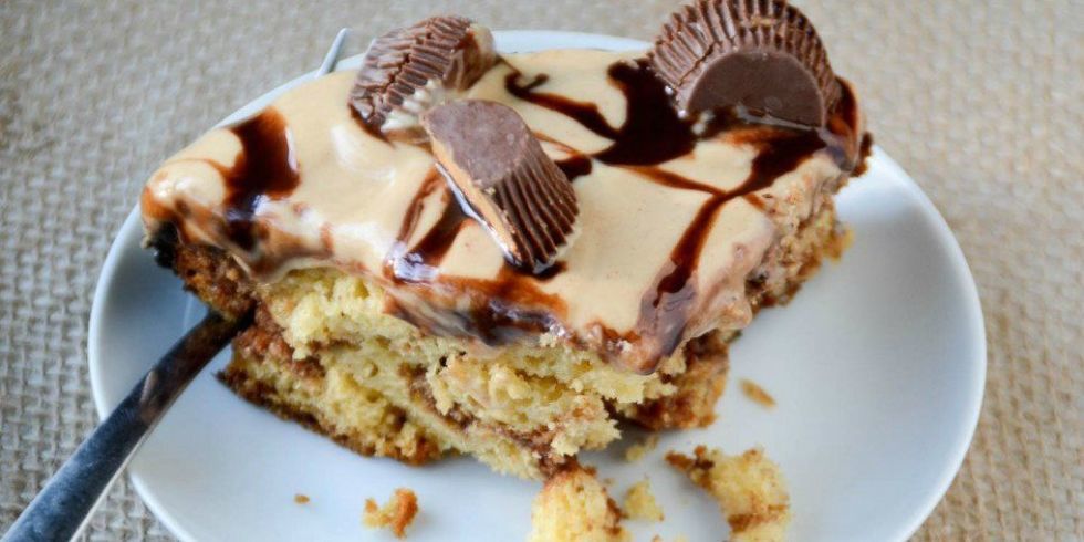 Crock-Pot Peanut Butter Cupcake