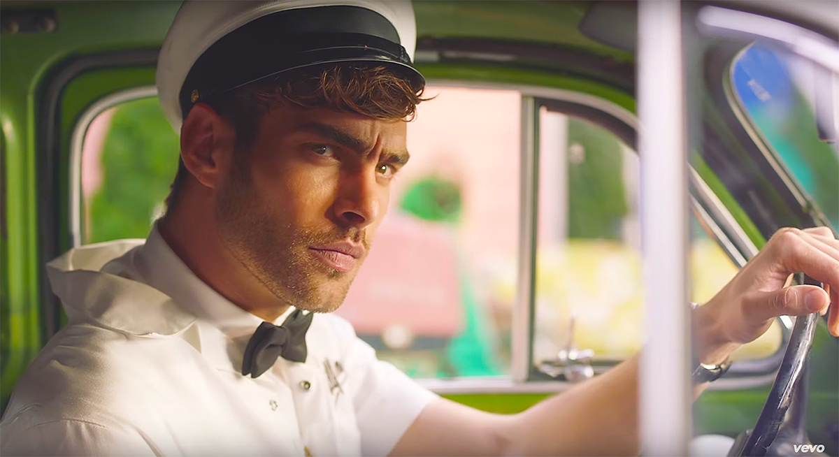 Bonus: the hot male models.