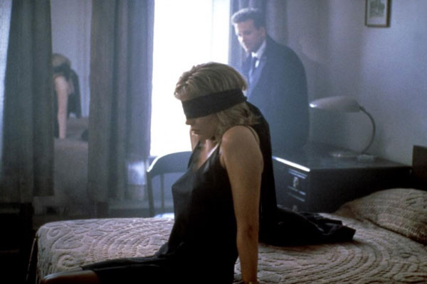 <i> 9 1/2 Weeks</i> <i> 9 1/2 Weeks</i>