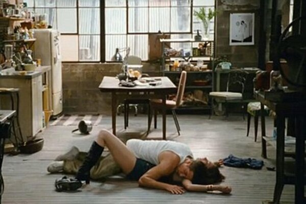 <i>Love and Other Drugs</i> <i>Love and Other Drugs</i>