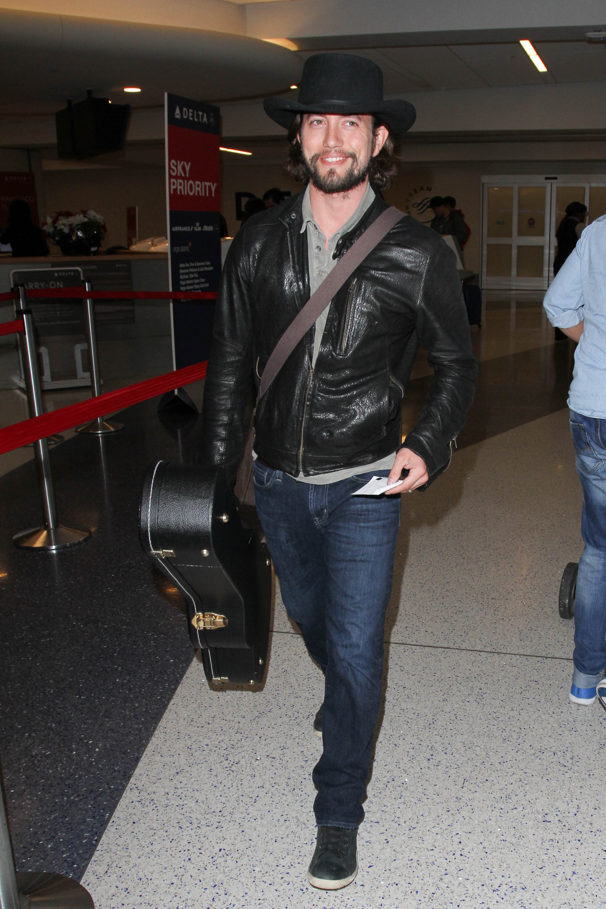 Jackson Rathbone!