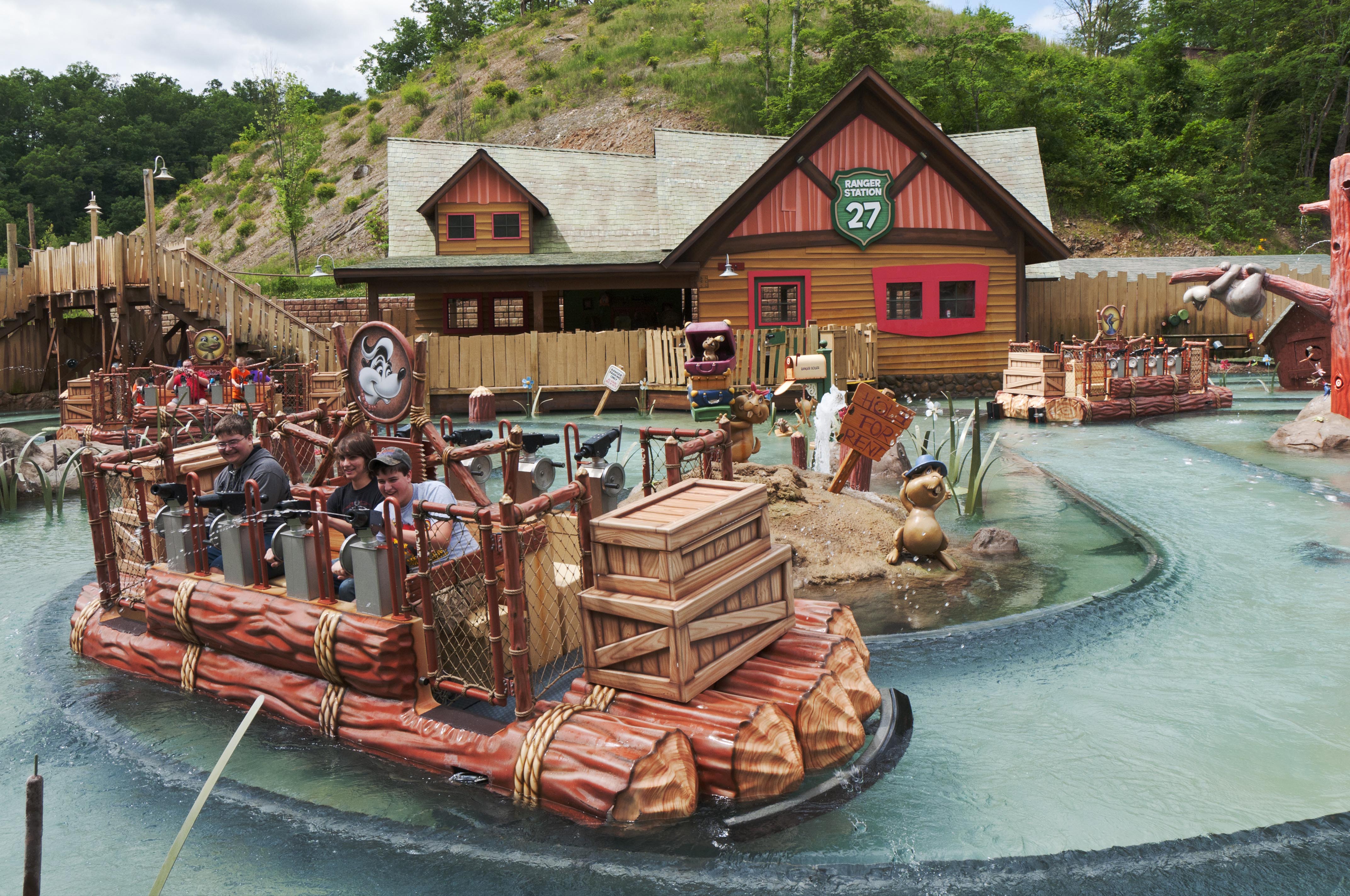 Dollywood's Dreammore Resort