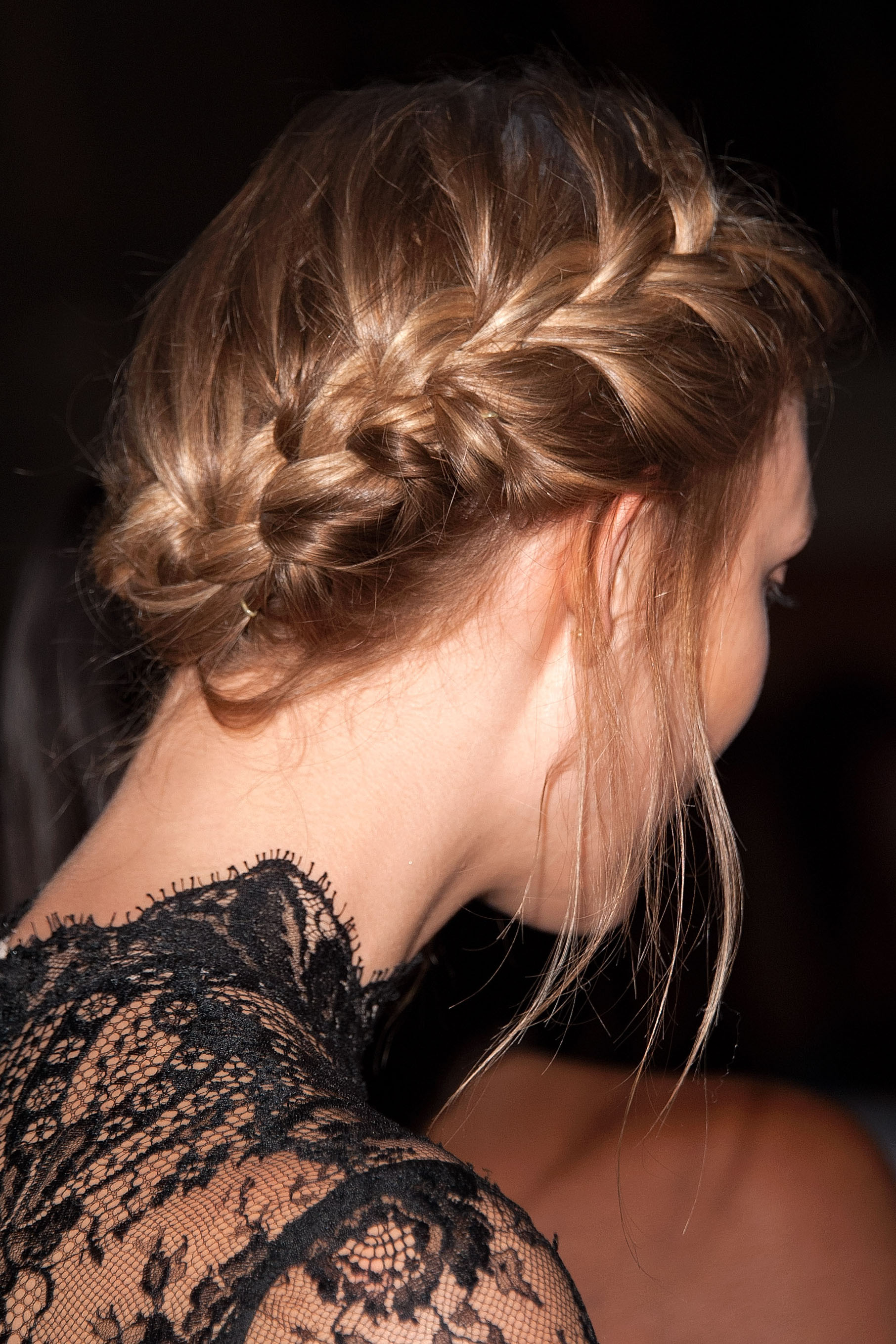 The Disappearing Braid