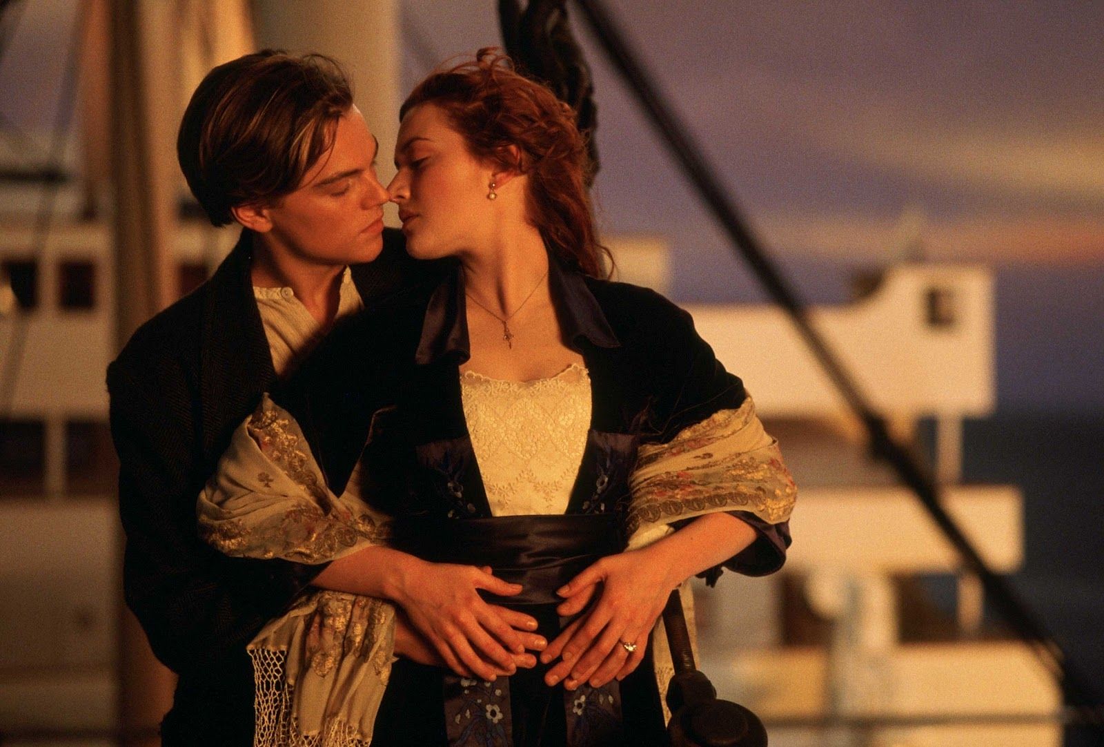 <i>Titanic</i>