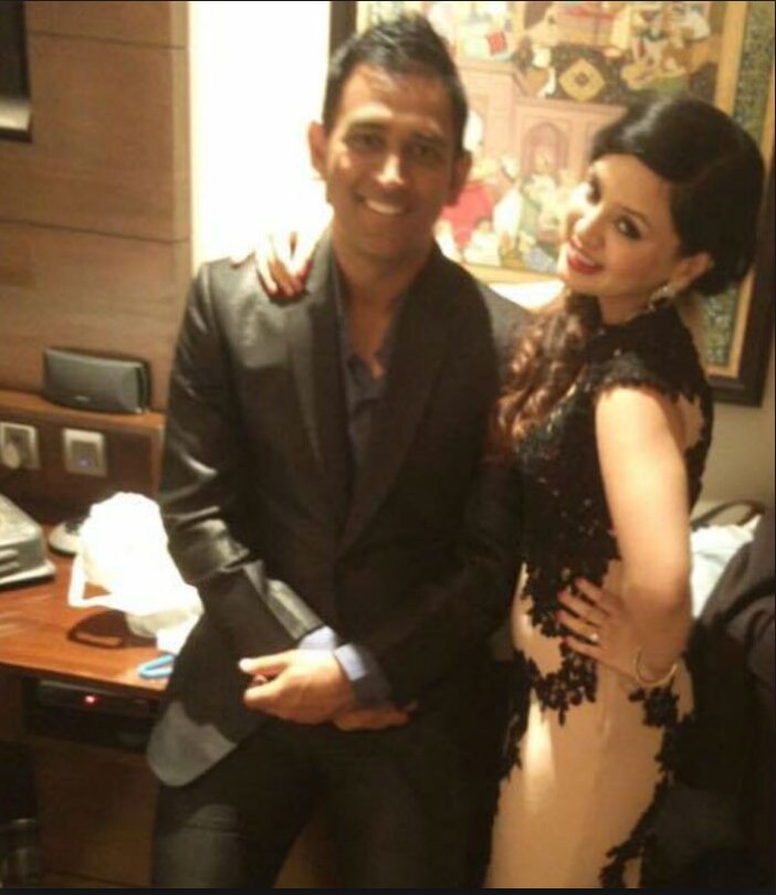 Mahendra Singh Dhoni and Sakshi Dhoni