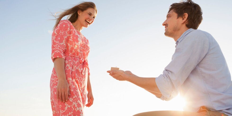 11 Signs He's Going to Propose 11 Signs He's Going to Propose