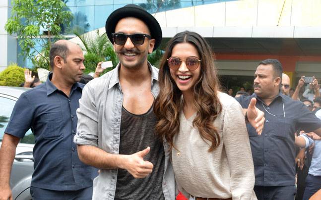 This is How Ranveer Singh Reacted to the News of Engagement To Deepika Padukone