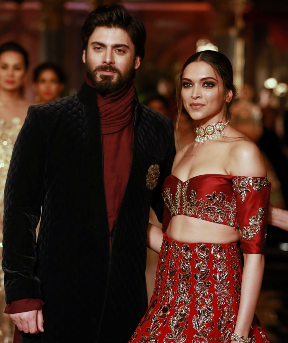 Fawad Khan to Play Deepika Padukone's Husband On Screen...