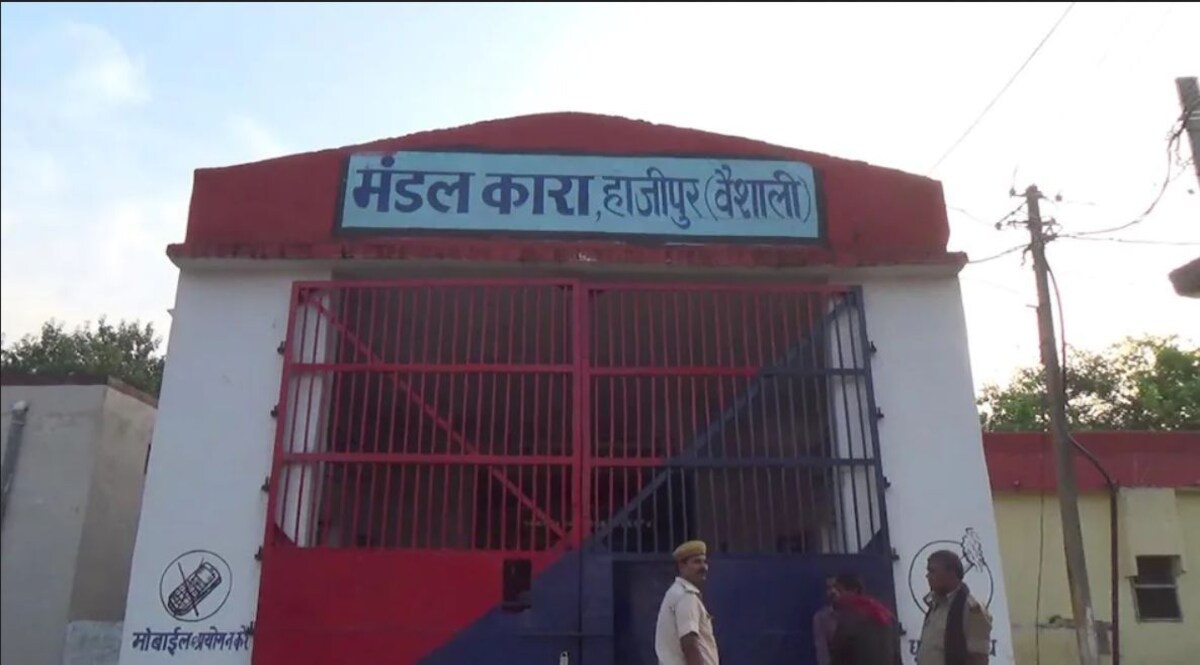 बिहार पुलिस ने किया गजब का कारनामा: इस वजह से मुर्दे को लगा दी हथकड़ी फिर ऐसे हुआ बवाल CrimeTak